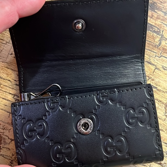 Gucci Black Leather Key Holder - Picture 7 of 9